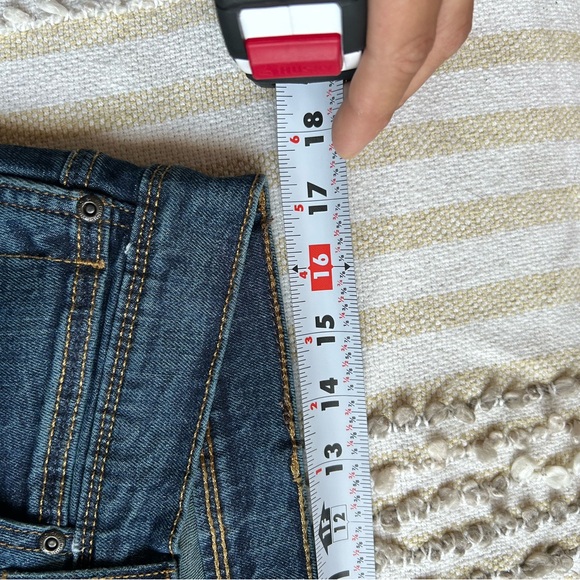 Men’s Wrangler Relaxed Fit Jeans NWOT 34x30 Regular Fit Blue Denim - Picture 5 of 8